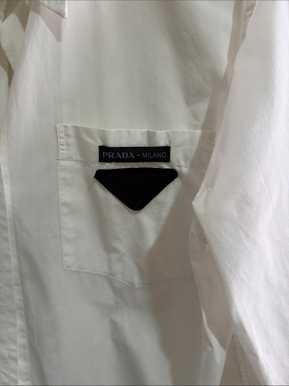 Women’s Prada button down blouse sz 38